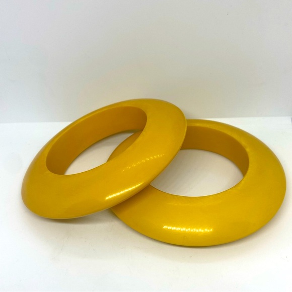 Vintage Butterscotch Bakelite Bangles Set Bracelets Lot - Picture 1 of 7